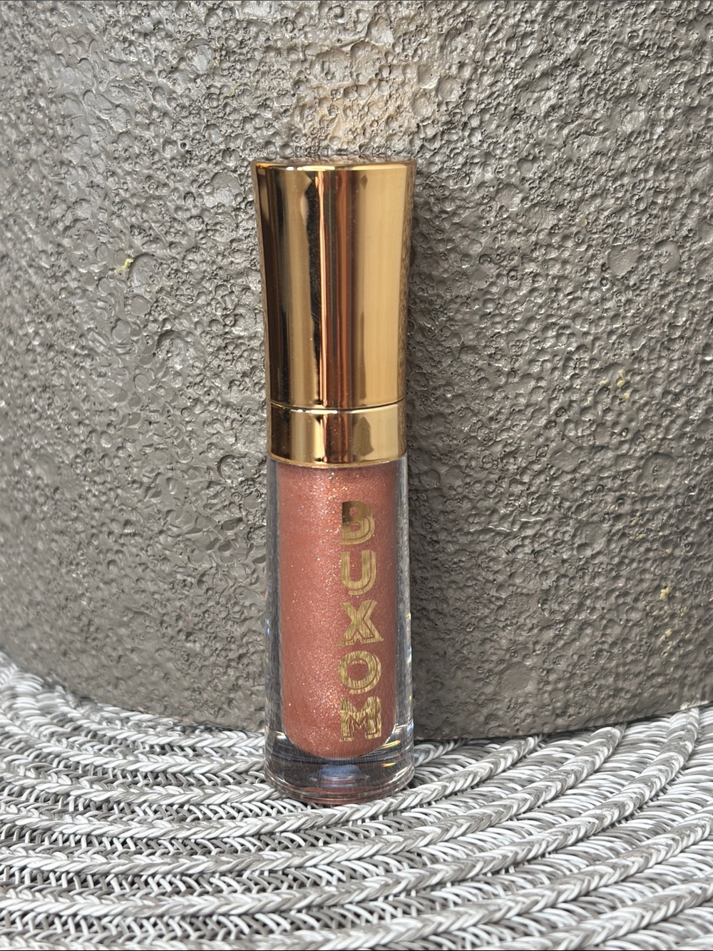 ❤️$9 NWT Buxom Full On Plumping Lip Polish Shade Sarina 2ml